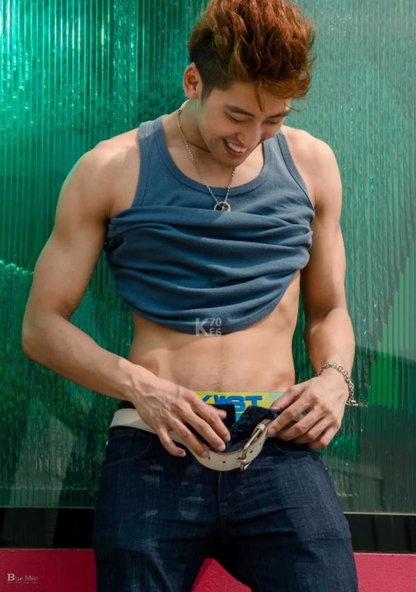 Whoseman-12-芬達Maxime譜出的異國情慾